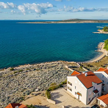 Apartman Sidro *